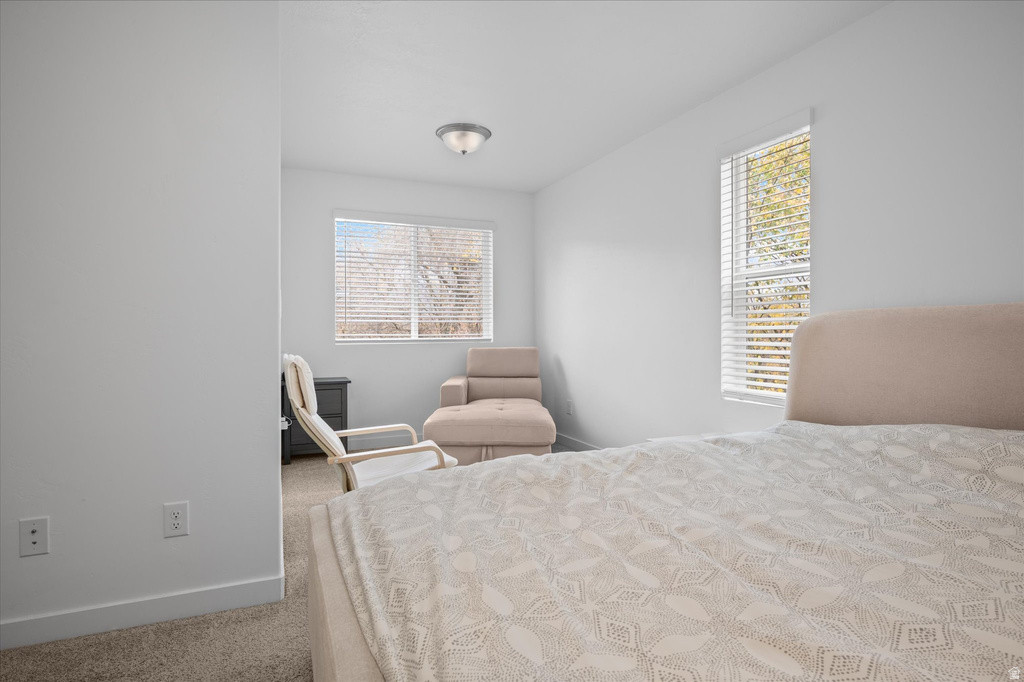 645 S PLUM CREEK LN Ogden, UT 84404