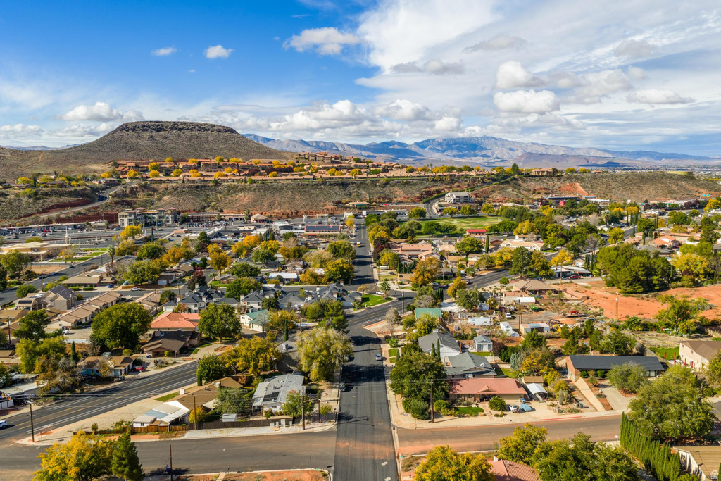 461 DIAGONAL ST St George, UT 84770