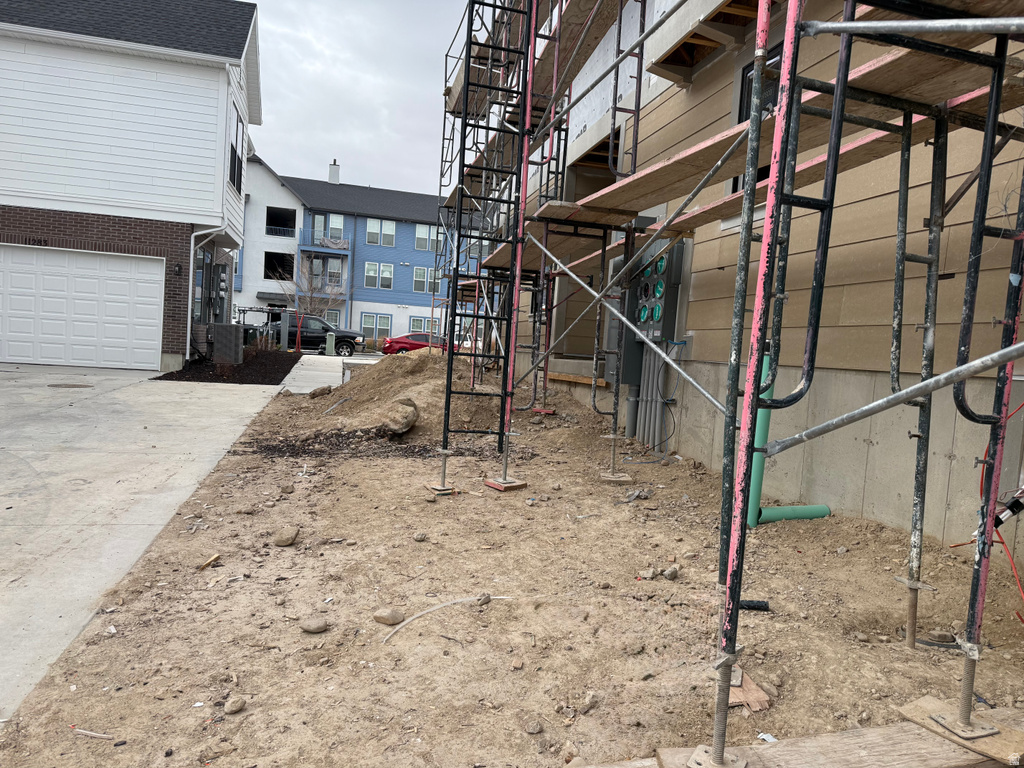 11279 S LAKE RUN RD #126 South Jordan, UT 84009