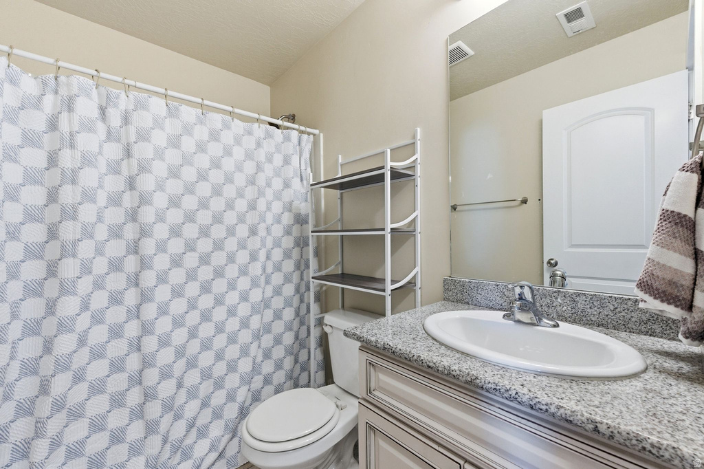 1674 E DOWNWATER ST Eagle Mountain, UT 84005