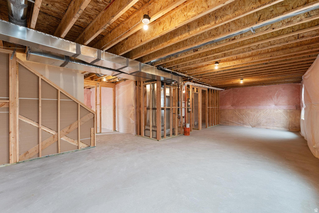 6934 W POINTE CEDAR LN #330 West Jordan, UT 84081