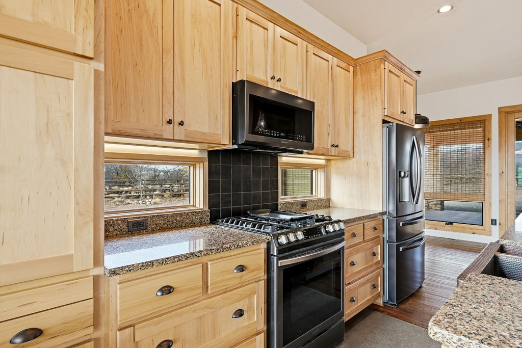 630 W 150 ST Torrey, UT 84775