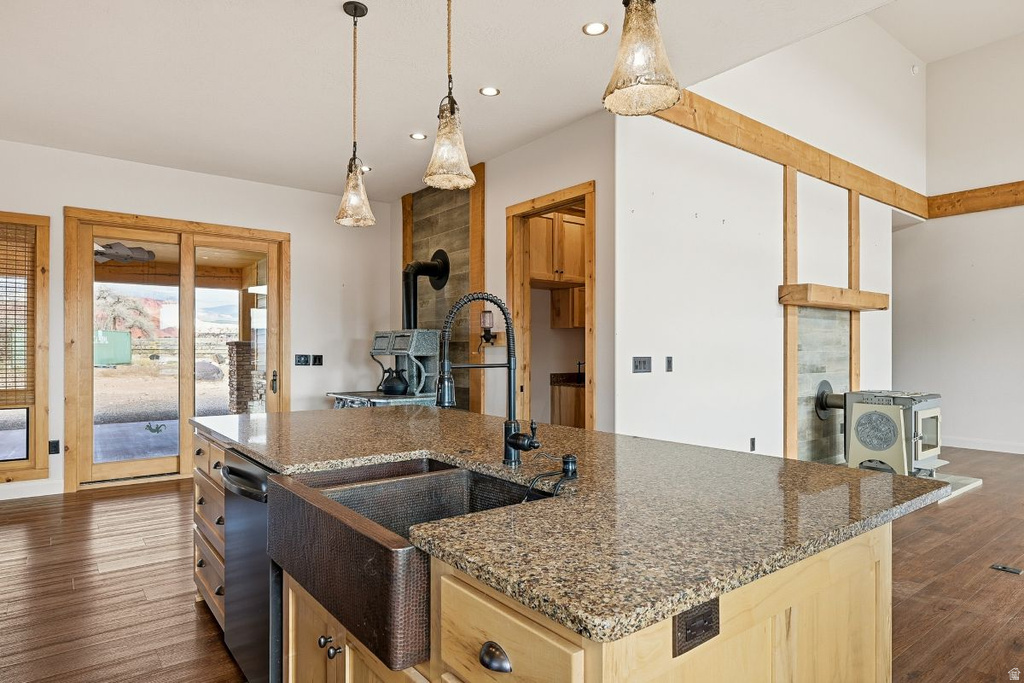 630 W 150 ST Torrey, UT 84775