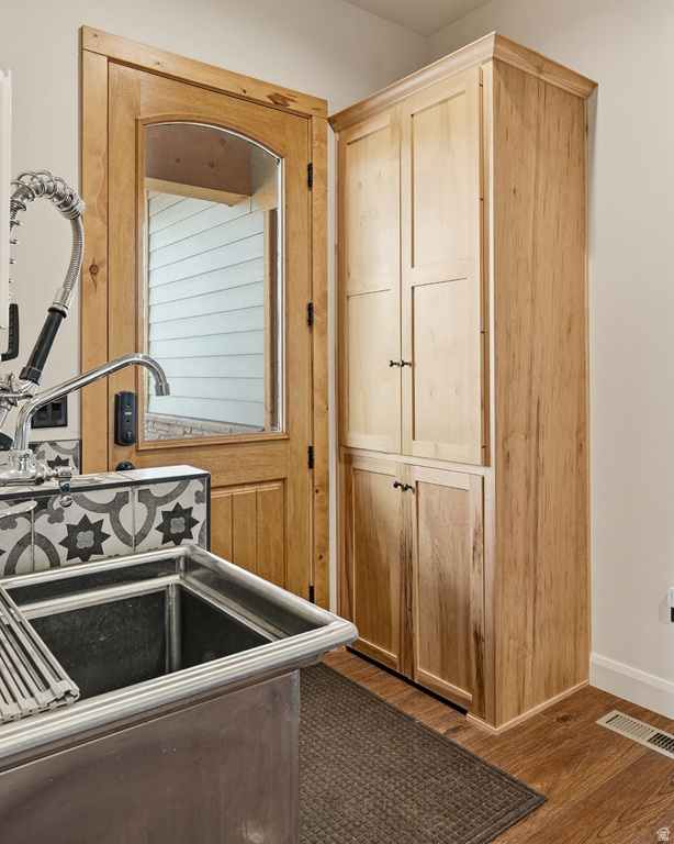 630 W 150 ST Torrey, UT 84775