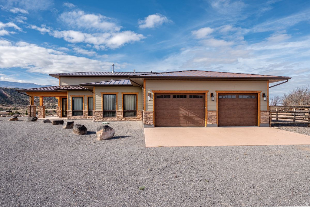 630 W 150 ST Torrey, UT 84775