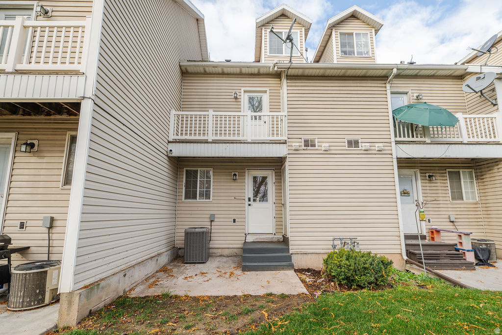 1045 S 1200 W #20 Marriott Slaterville, UT 84404