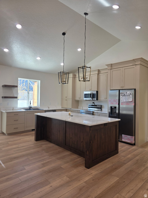 1205 W GRAYHAWK LOOP Roosevelt, UT 84066