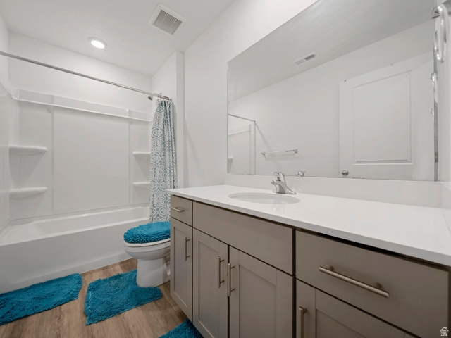 8468 W MEADOW BANK WAY Magna, UT 84044