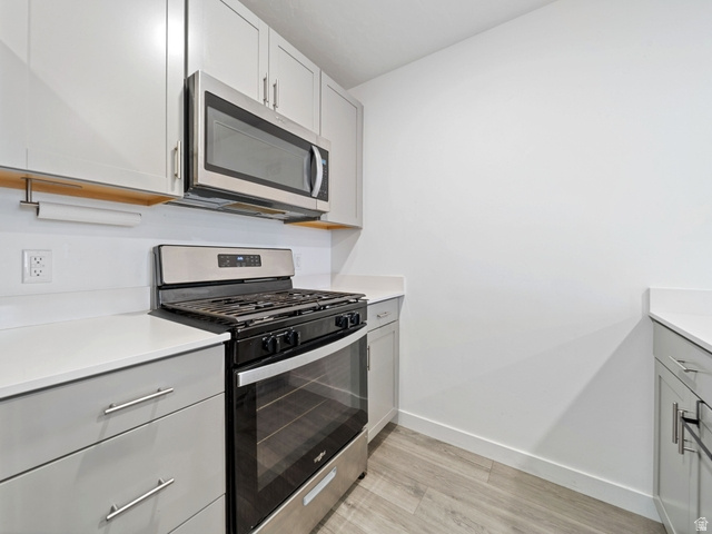 8468 W MEADOW BANK WAY Magna, UT 84044