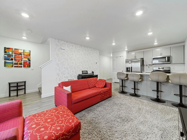 8468 W MEADOW BANK WAY Magna, UT 84044