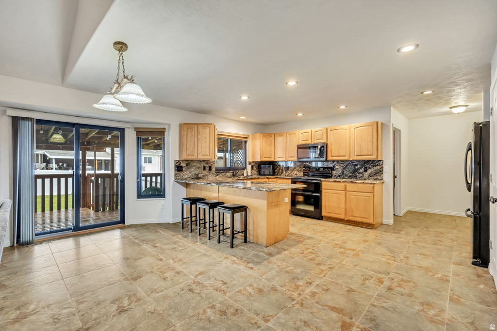 3628 S PEACH FLOWER LN West Valley City, UT 84128