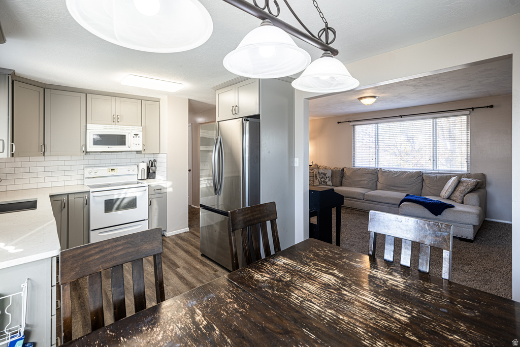 880 E 350 N Layton, UT 84041