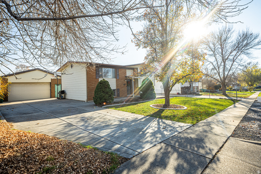 880 E 350 N Layton, UT 84041