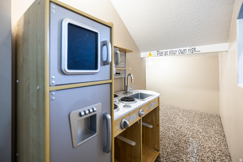 880 E 350 N Layton, UT 84041