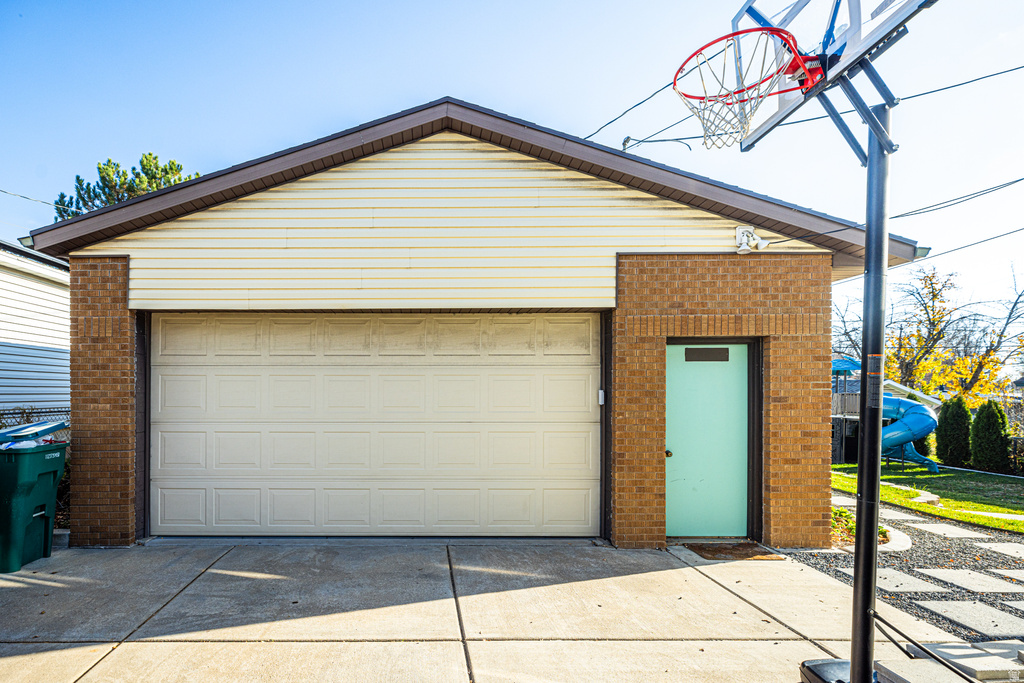 880 E 350 N Layton, UT 84041