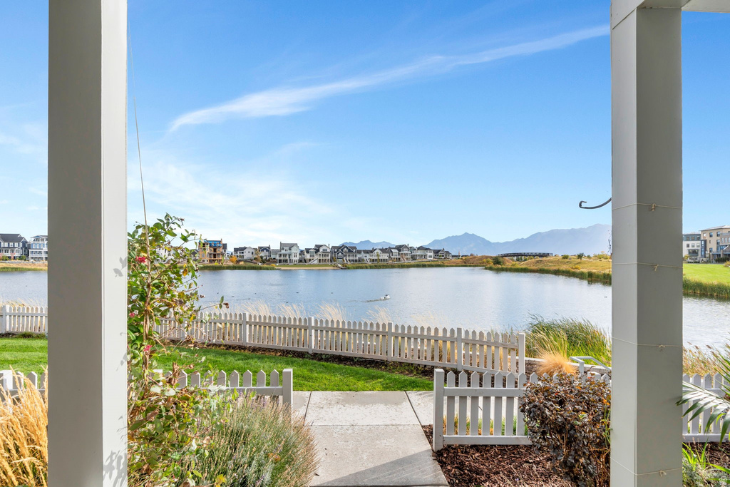 11213 S KESTREL RISE RD South Jordan, UT 84009