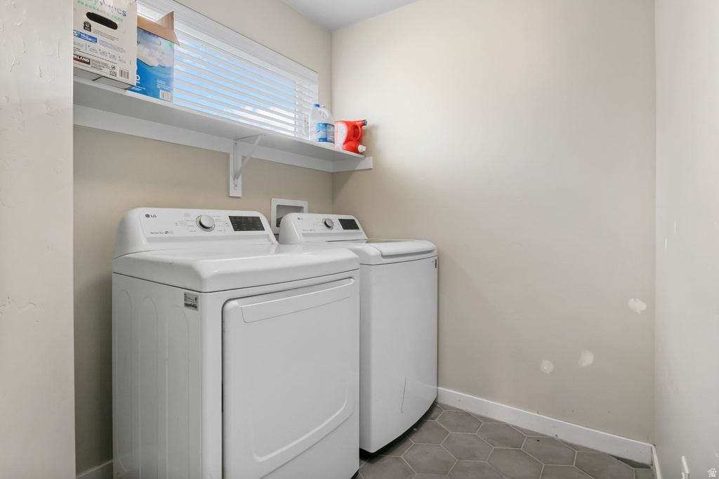 294 W QUARTZ RD Tooele, UT 84074