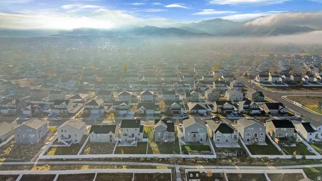 294 W QUARTZ RD Tooele, UT 84074