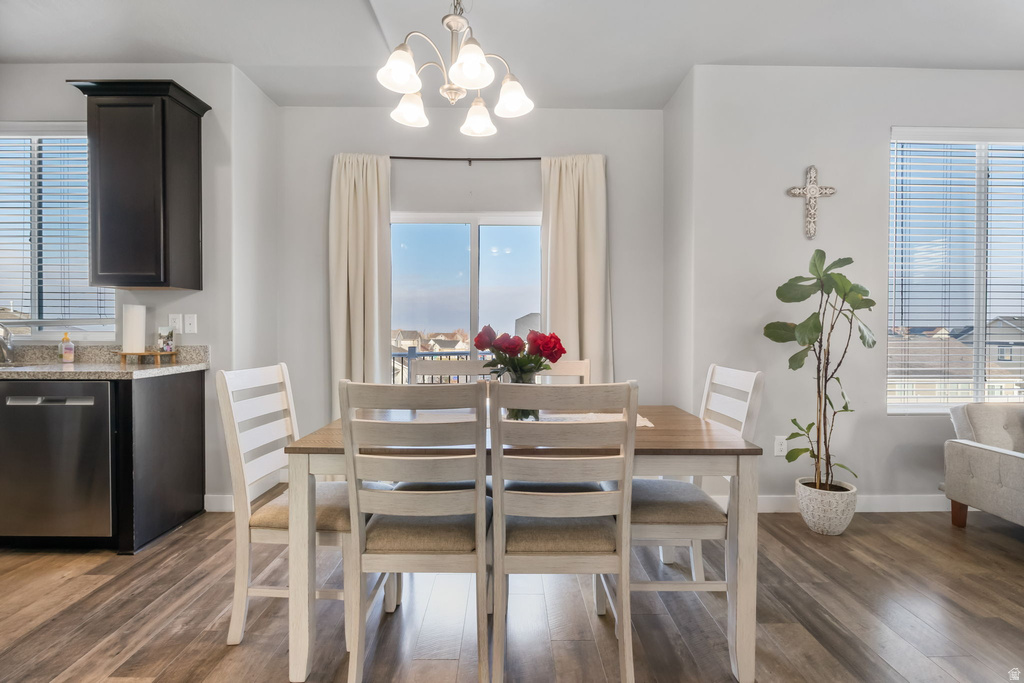 294 W QUARTZ RD Tooele, UT 84074