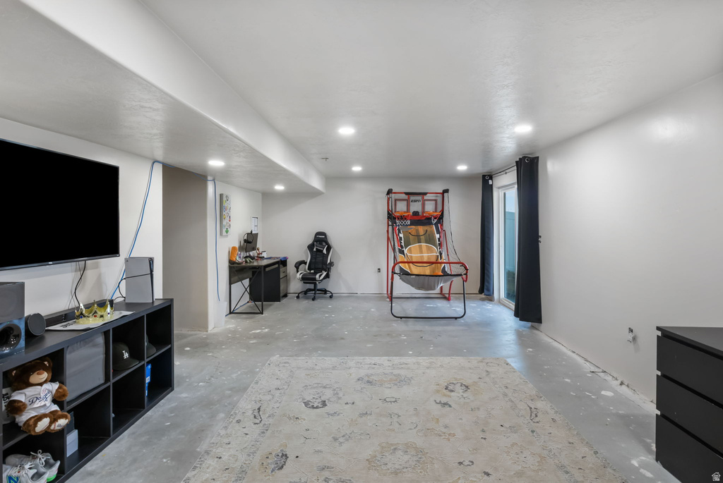 294 W QUARTZ RD Tooele, UT 84074