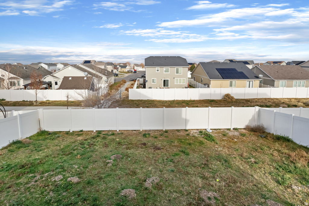 294 W QUARTZ RD Tooele, UT 84074