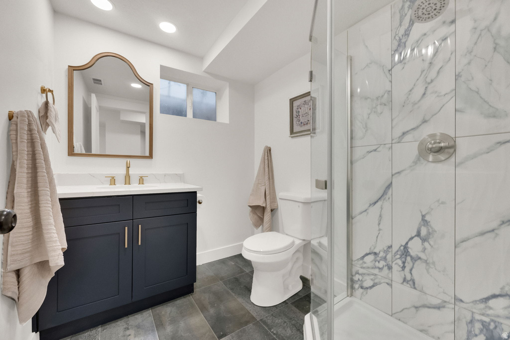 8296 S JACKSON ST Midvale, UT 84047