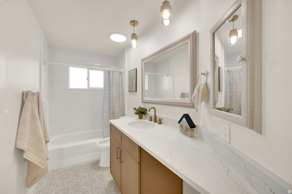 8296 S JACKSON ST Midvale, UT 84047