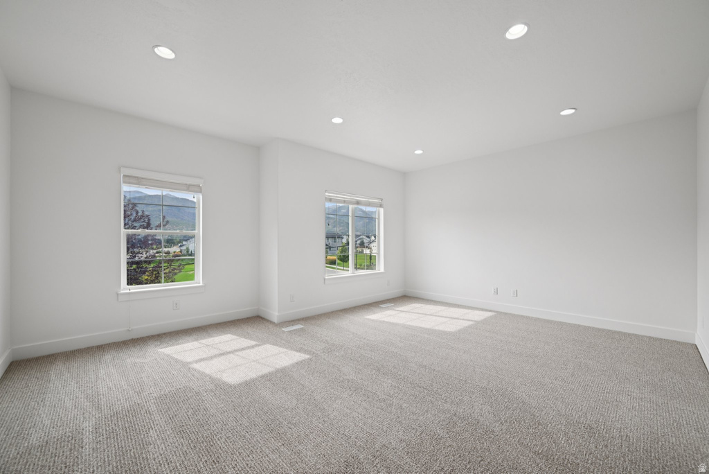 238 N RIVER RD Midway, UT 84049