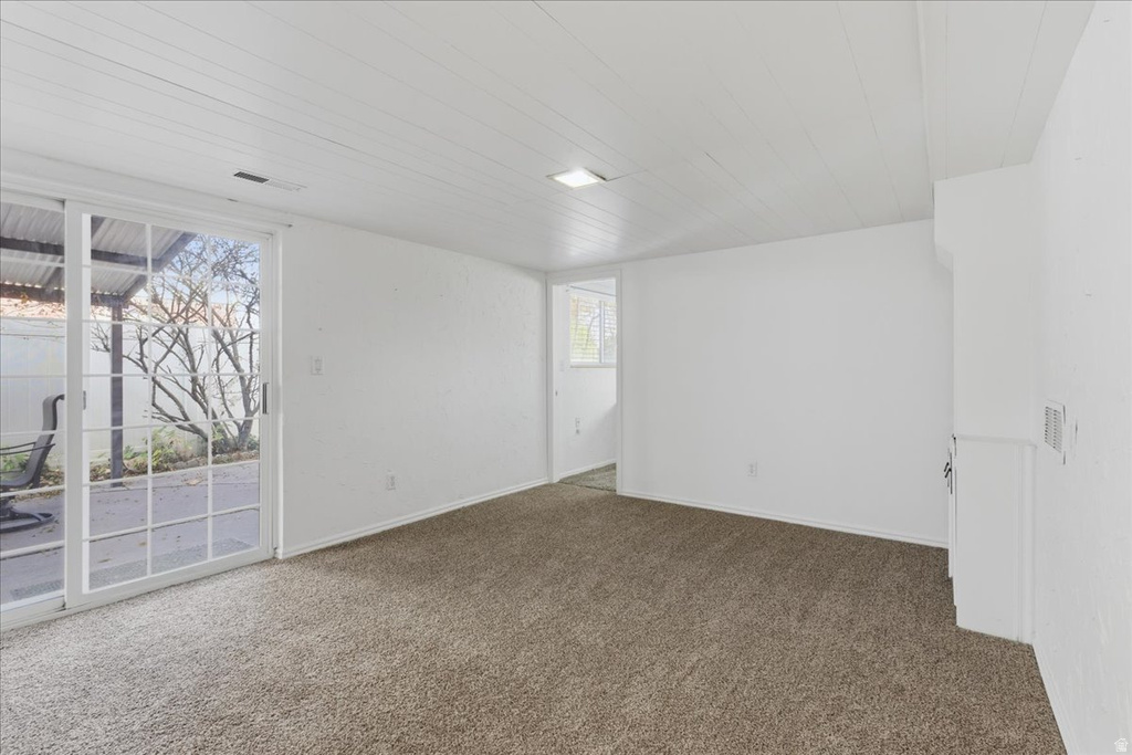 8416 W 3370 S Magna, UT 84044