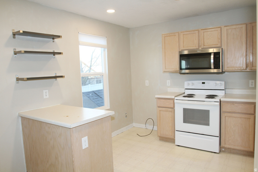 182 ALFRED DR Tooele, UT 84074