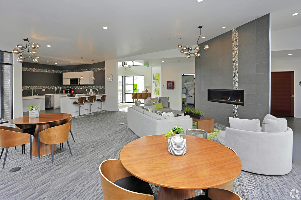 624 E 300 N #3 Vineyard, UT 84059