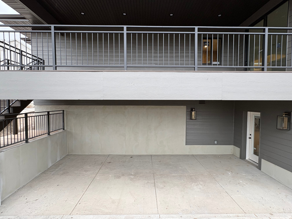 538 S 1400 W Farmington, UT 84025