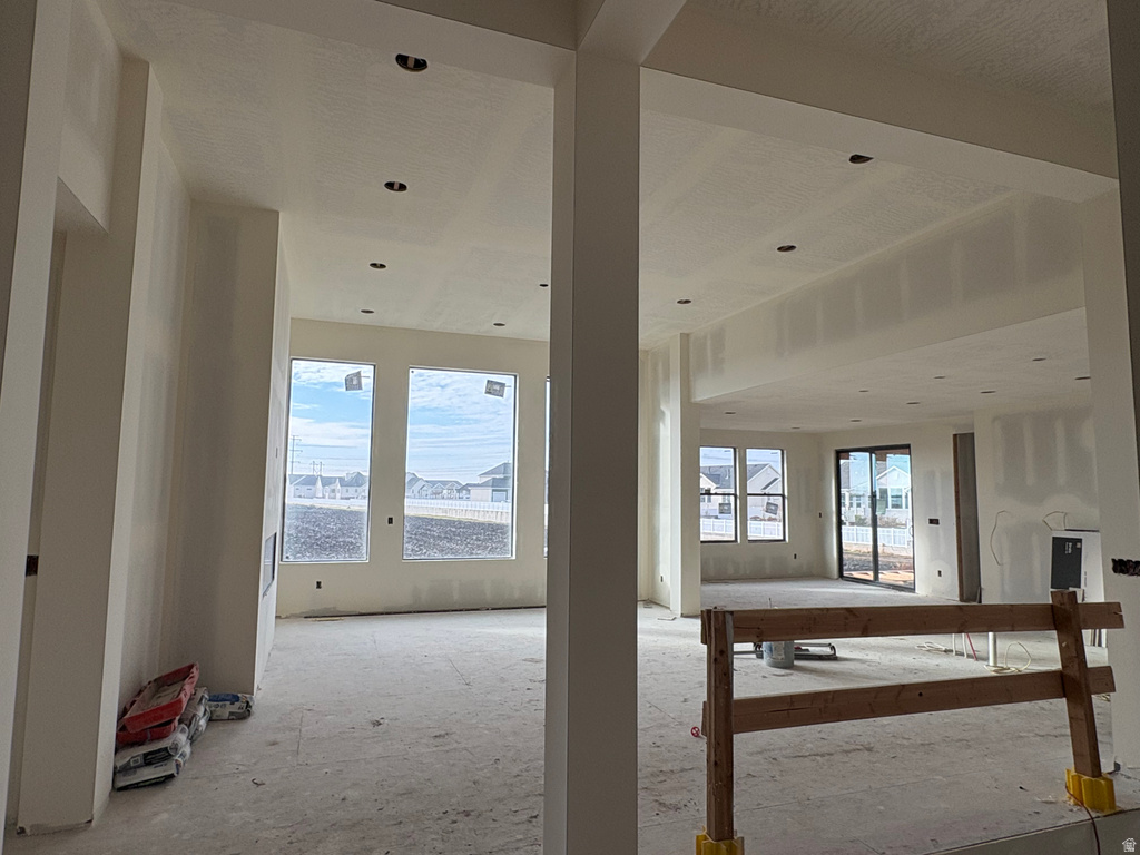 538 S 1400 W Farmington, UT 84025