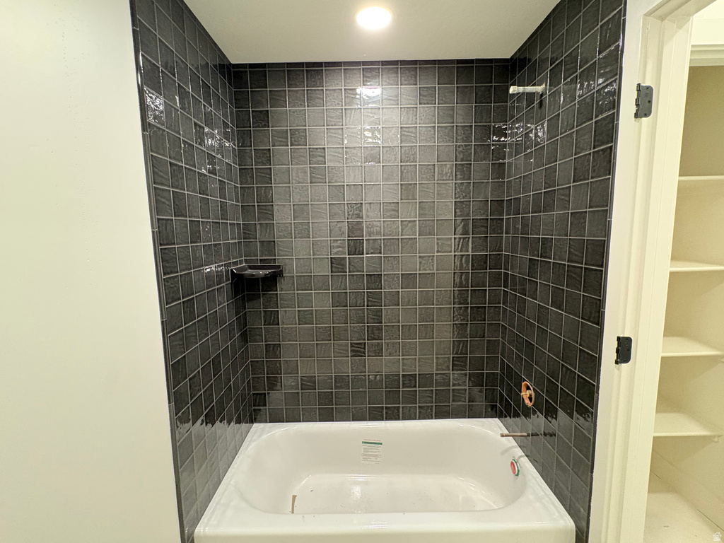 538 S 1400 W Farmington, UT 84025