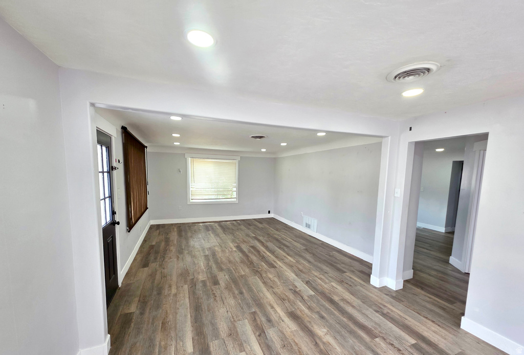 422 S MAIN ST Tooele, UT 84074