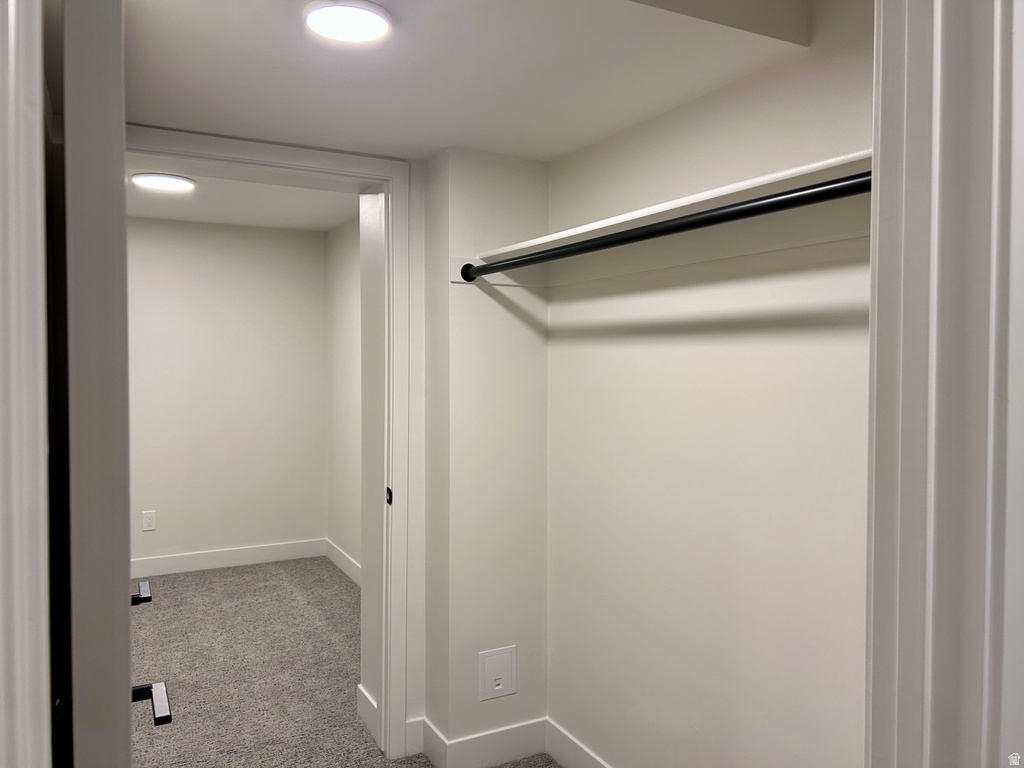 571 S MCCLELLAND ST Salt Lake City, UT 84102