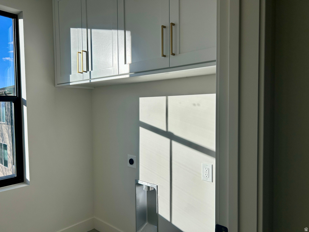 571 S MCCLELLAND ST Salt Lake City, UT 84102