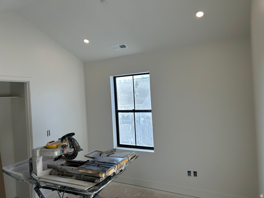 571 S MCCLELLAND ST Salt Lake City, UT 84102