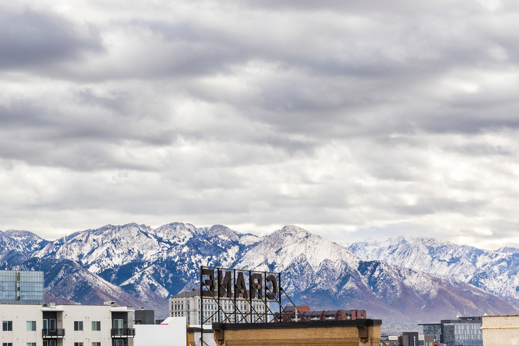 328 W 200 S #601 Salt Lake City, UT 84101