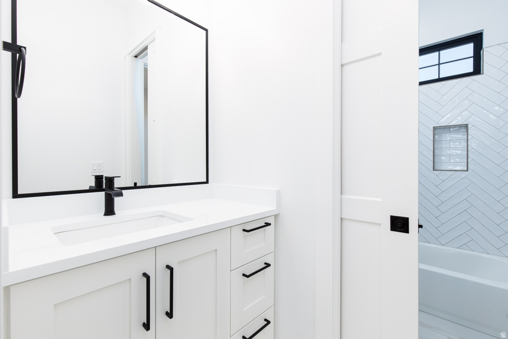 624 E PINE ST Washington, UT 84780