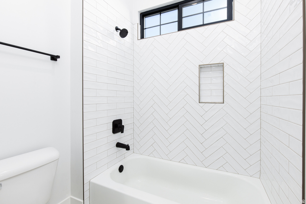 624 E PINE ST Washington, UT 84780