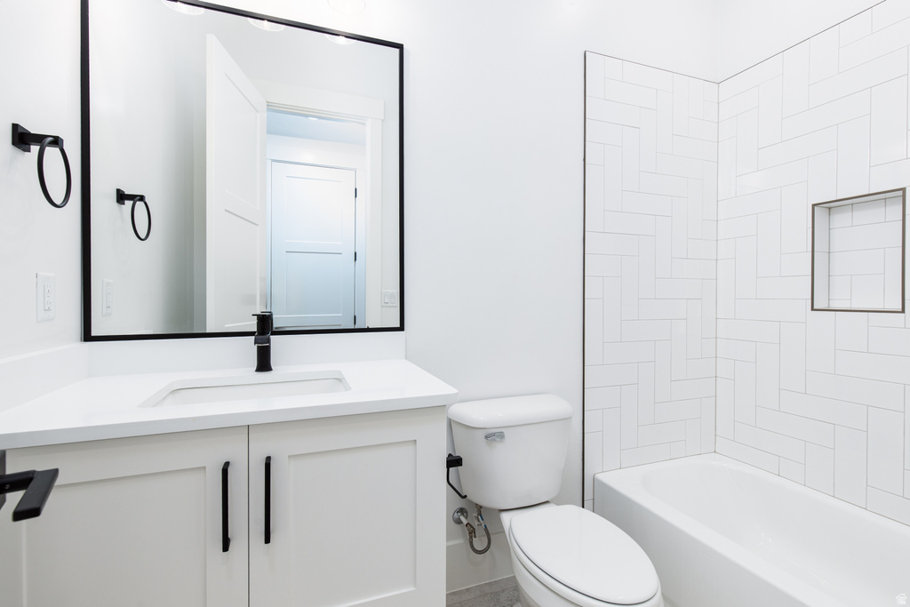 624 E PINE ST Washington, UT 84780