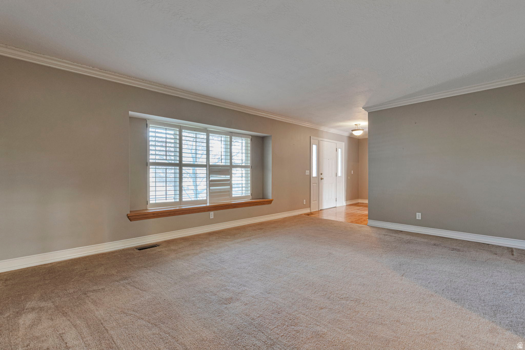 2113 W SURREY CIR Taylorsville, UT 84129