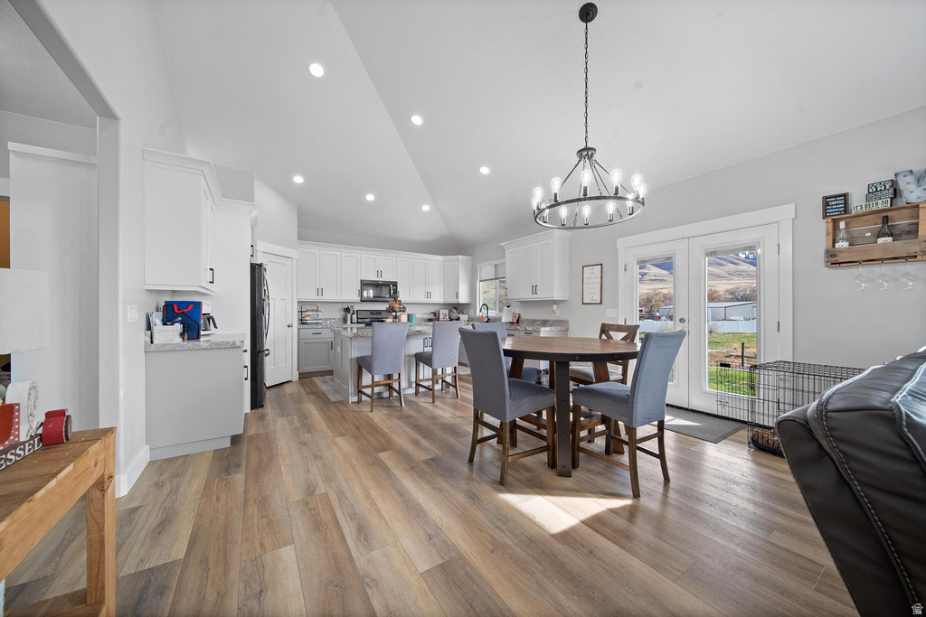 1668 E COREYS CT Lake Point, UT 84074