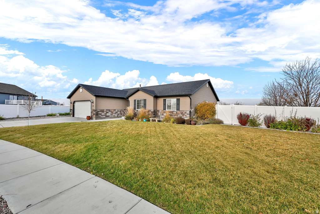 2395 N 4300 W Corinne, UT 84307