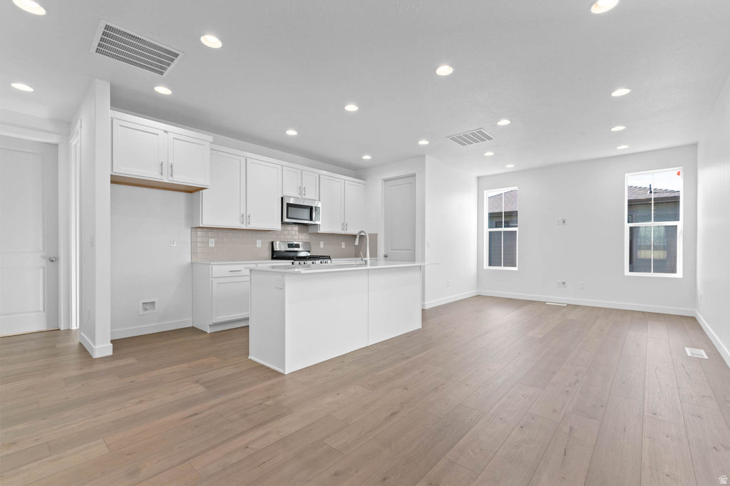 603 N BUFFALO GRASS LN Lindon, UT 84042