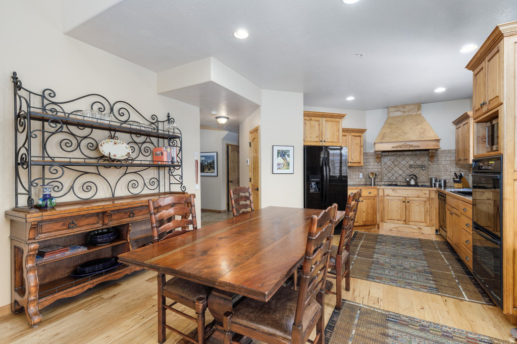 3631 N HUNTSMAN PATH #102 Eden, UT 84310