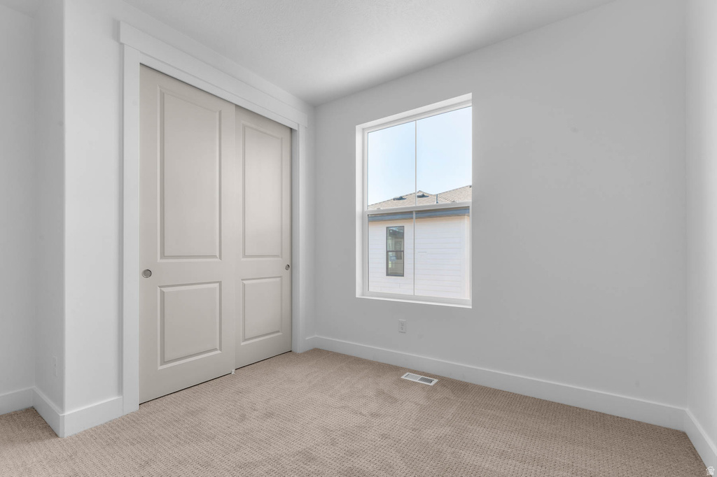 591 N BUFFALO GRASS LN Lindon, UT 84042