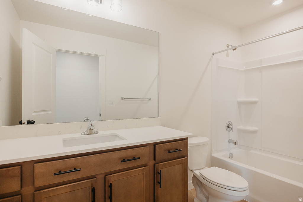 3614 N OAK BLVD #325 Eagle Mountain, UT 84005