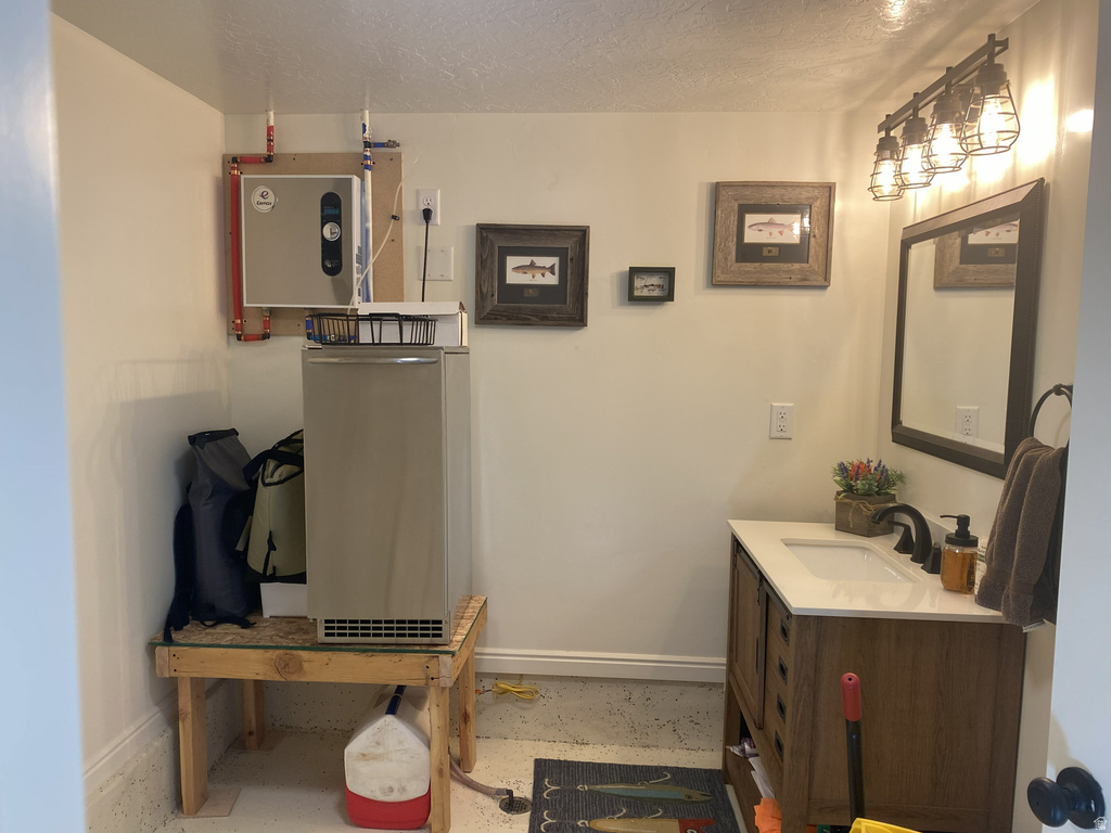 106 1ST AVE Dutch John, UT 84023